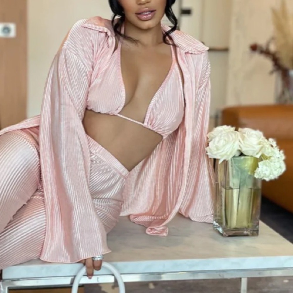 Two Piece Top Set - image 1